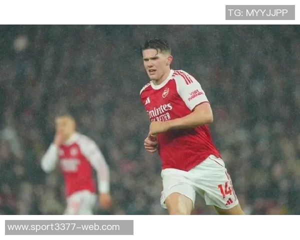 索尔斯克亚赞扬约克雷斯为团队型中锋展现出积极努力和聪明才智 索尔斯克亚赞扬约克雷斯为团队型中锋展现出积极努力和聪明才智